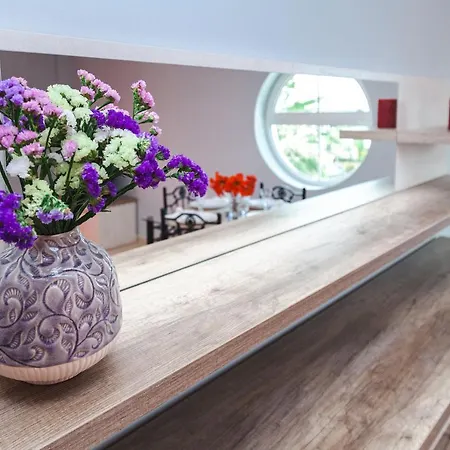 Tatiana 1 Bedroom Lägenhet *