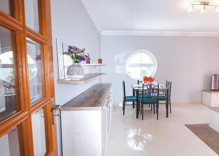 Tatiana 1 Bedroom Appartamento